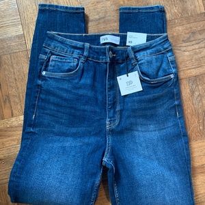 Zara High Rise Ankle Sculpt Jeans